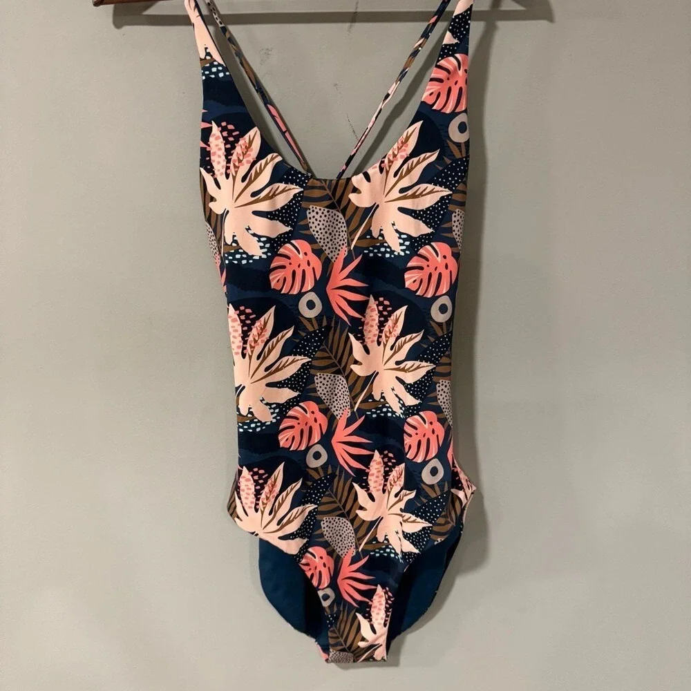 Senita Athletics One Piece Swimsuit Tropical Floral XL Navy Pink Women